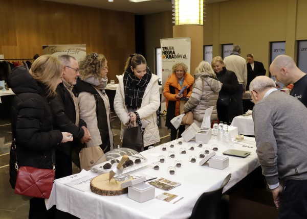 La Muestra de la trufa negra de la provincia de Zaragoza alcanza los 12 kilos de Tuber melanosporum vendidos en su segunda edición